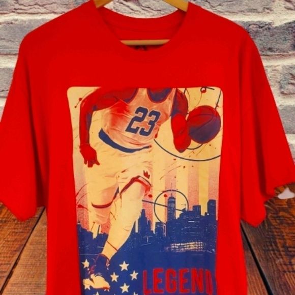 "LeBron James" / Legend Tee - Picture 1 of 3
